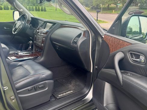 Used 2017 Nissan Armada Platinum w/ Captain Seat Package AWD/4WD image 11