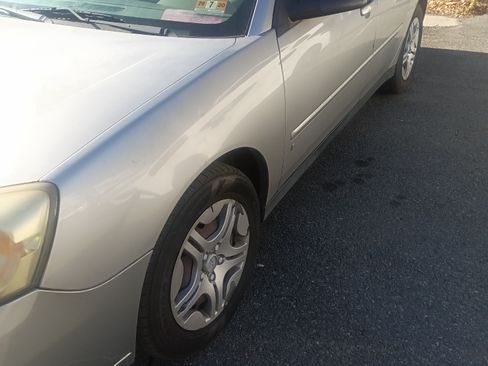 Used 2007 Chevrolet Malibu LS image 4