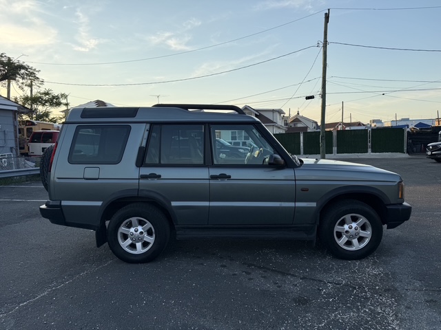Used 2004 Land Rover Discovery S AWD/4WD image 8