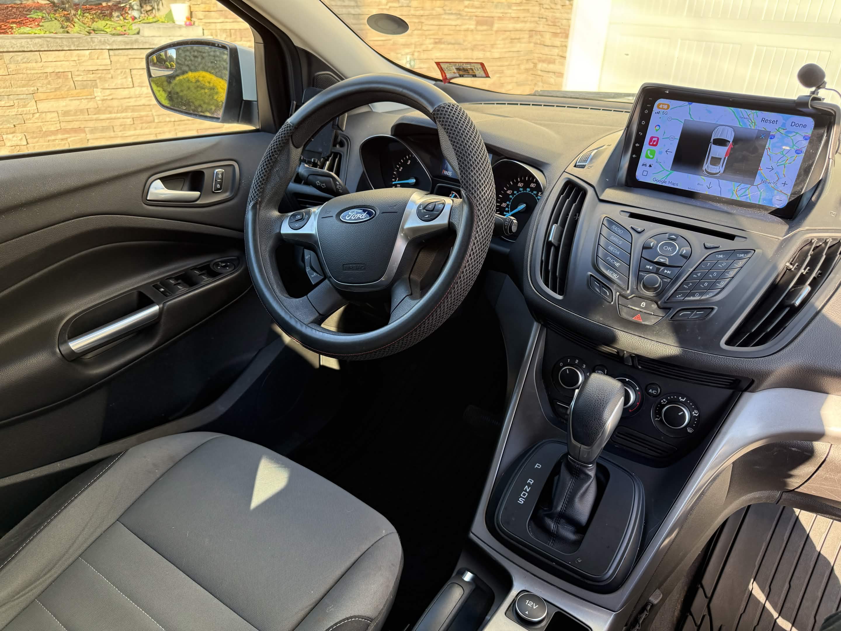 Used 2015 Ford Escape SE FWD image 10