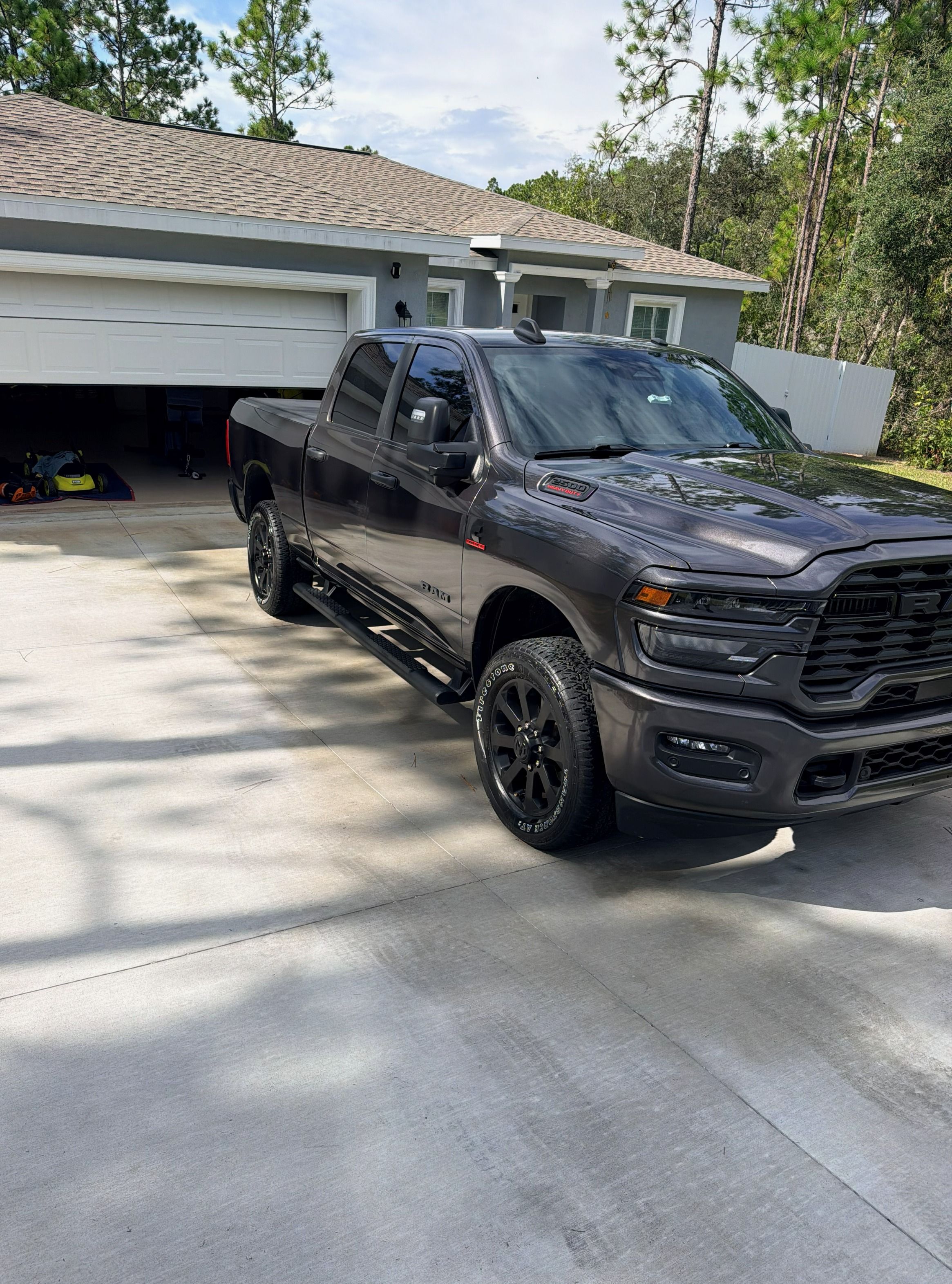 Used 2025 RAM 2500 Big Horn AWD/4WD image 2