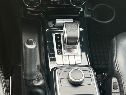 Used 2017 Mercedes-Benz G 63 AMG 4MATIC image 21