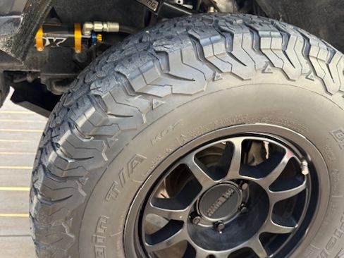 Used 2019 Toyota Tacoma TRD Off-Road image 18