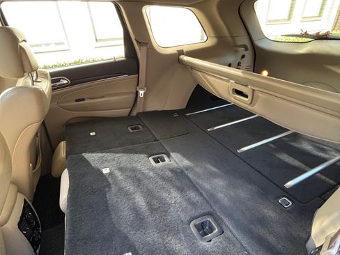 Used 2015 Jeep Grand Cherokee Limited image 12