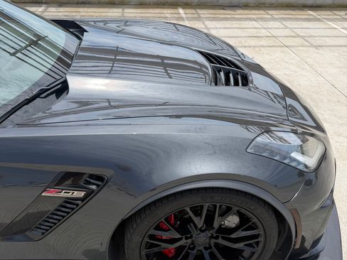 Used 2017 Chevrolet Corvette Z06 RWD image 15