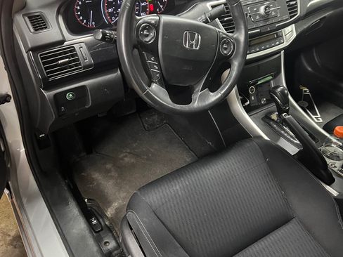 Used 2015 Honda Accord Sport image 11