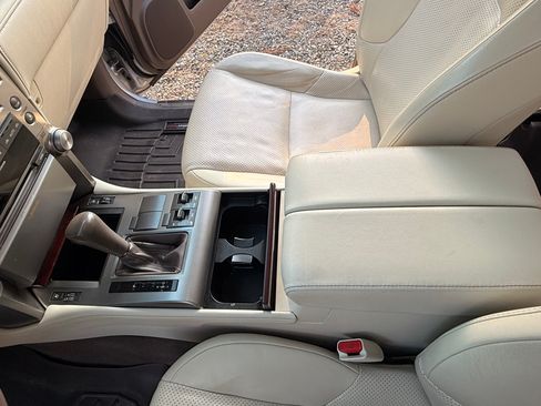 Used 2013 Lexus GX 460 460 Sport Utility 4D image 9