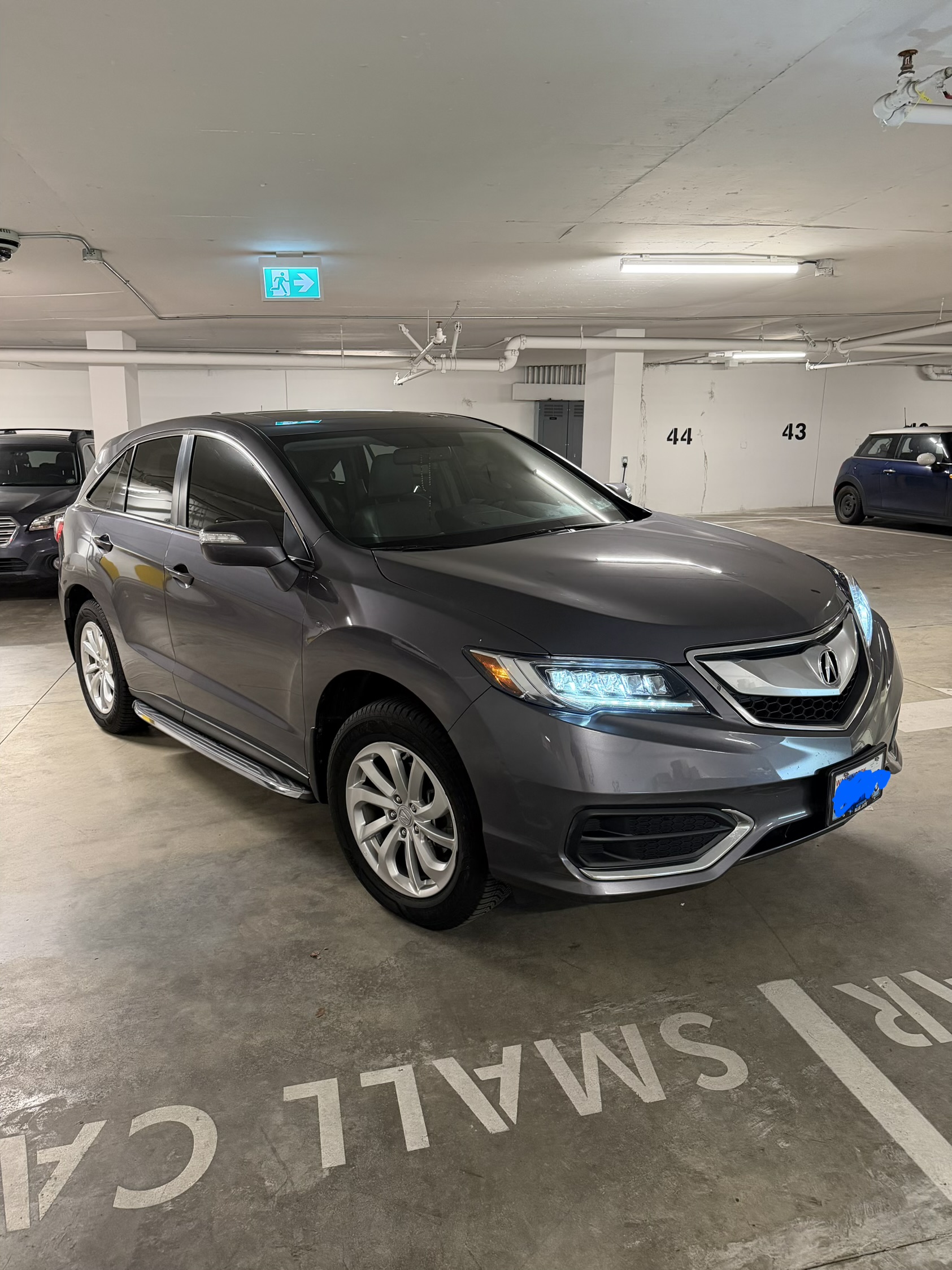 Used 2017 Acura RDX w/ Technology Package AWD/4WD image 25