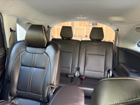 Used 2020 Acura MDX SH-AWD w/ Advance Package image 23