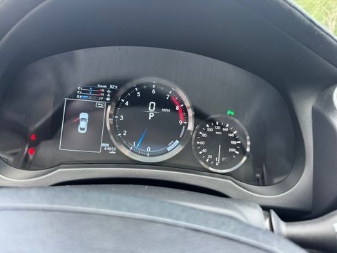 Used 2015 Lexus RC F w/ Premium Package RWD image 30