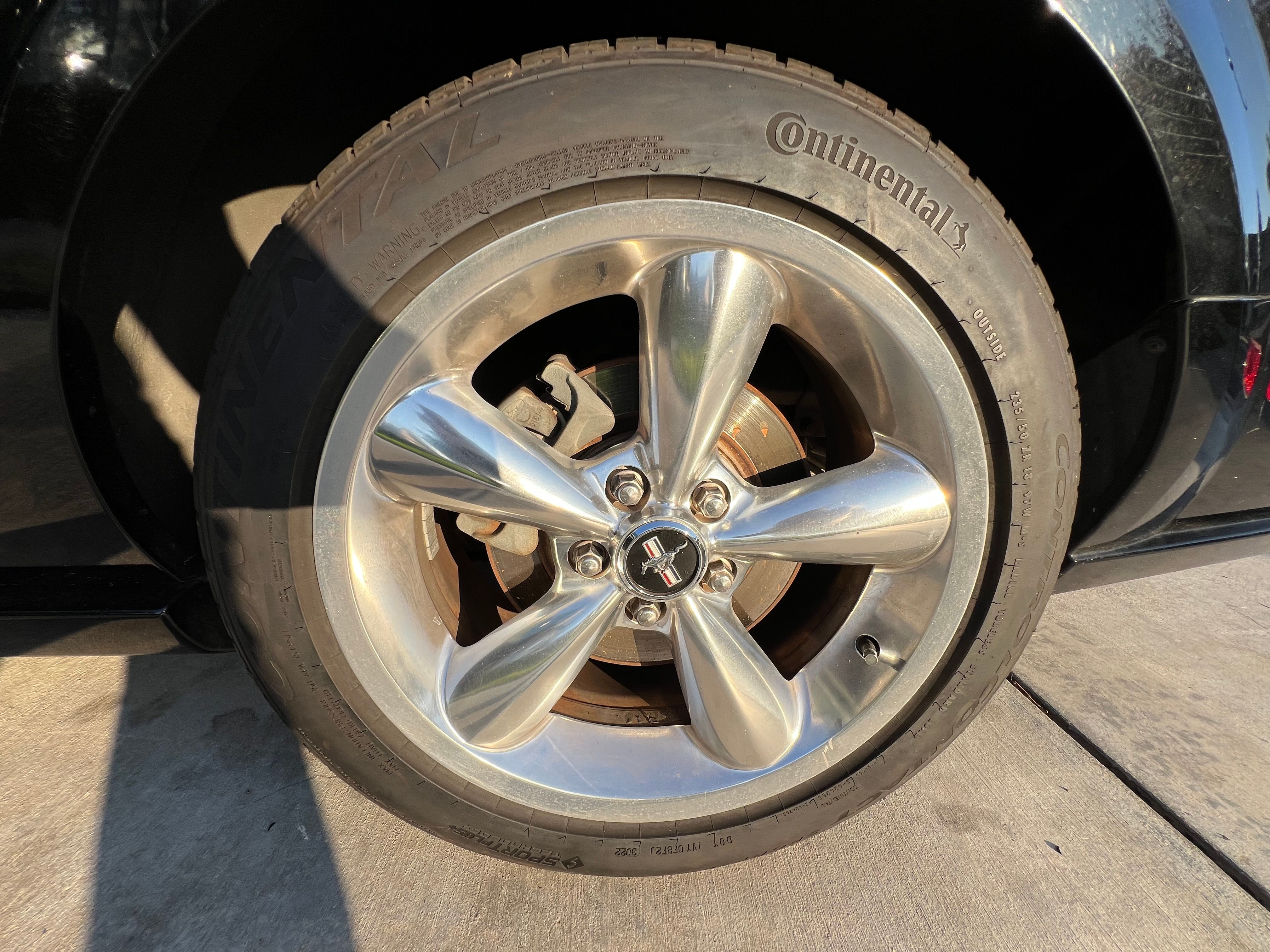 Used 2006 Ford Mustang GT Premium RWD image 26