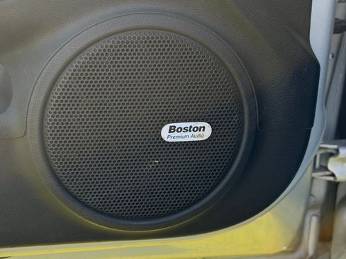 Used 2012 Chevrolet Camaro SS image 19