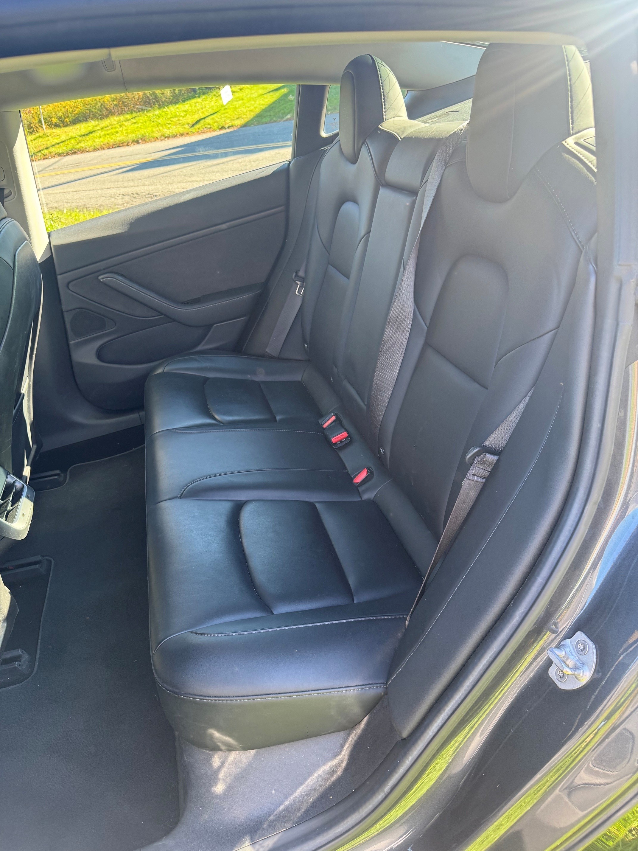 Used 2018 Tesla Model 3 Long Range AWD/4WD image 6