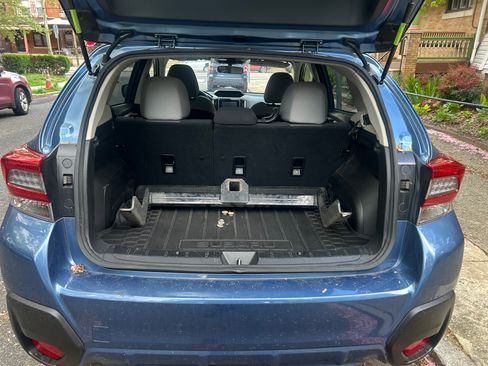 Used 2021 Subaru Crosstrek 2.0i Premium image 10