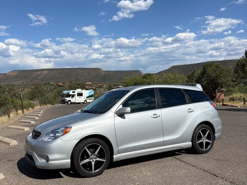 Used 2007 Toyota Matrix XR FWD image 6