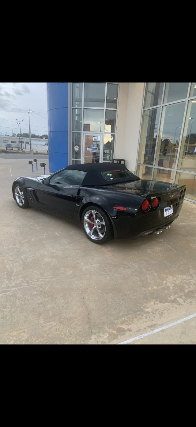 Used 2013 Chevrolet Corvette Grand Sport w/ 3LT Preferred Equipment Group RWD image 3