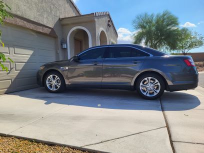 Used 2016 Ford Taurus SE