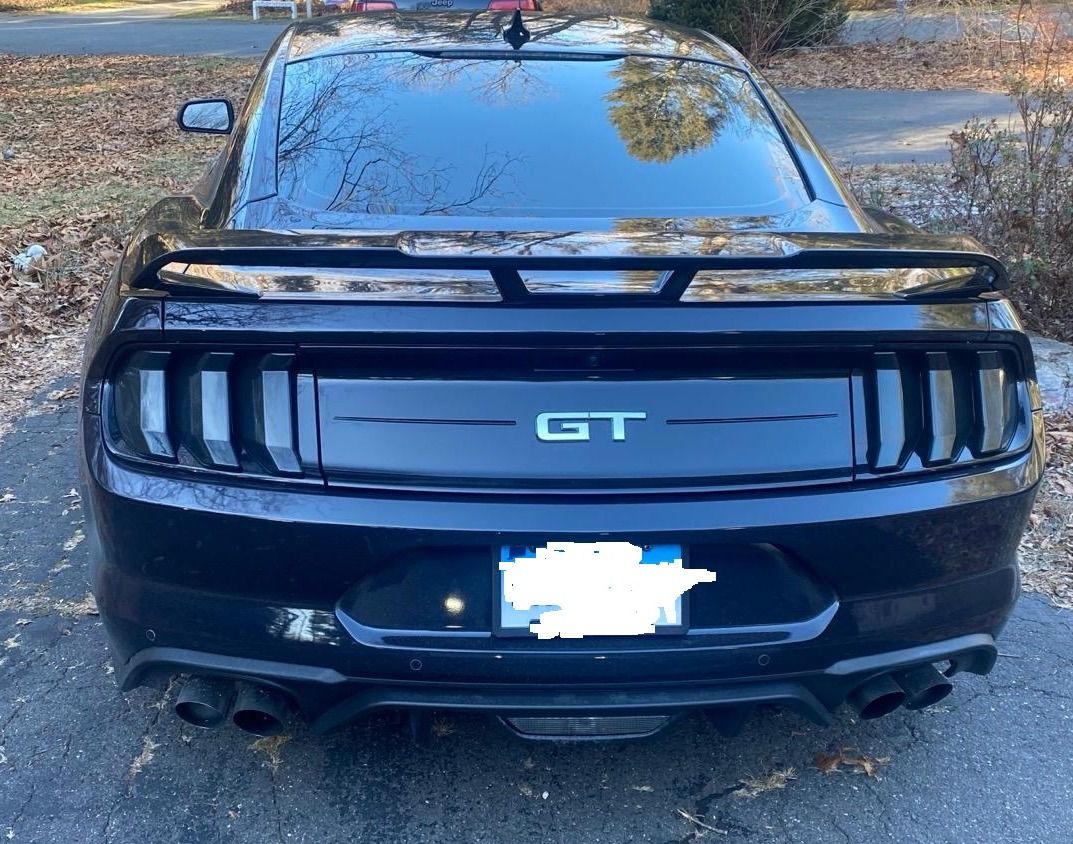 Used 2022 Ford Mustang GT Premium w/ GT Performance Package RWD image 4