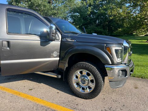 Used 2016 Ford F350 Lariat w/ Lariat Ultimate Package AWD/4WD image 20