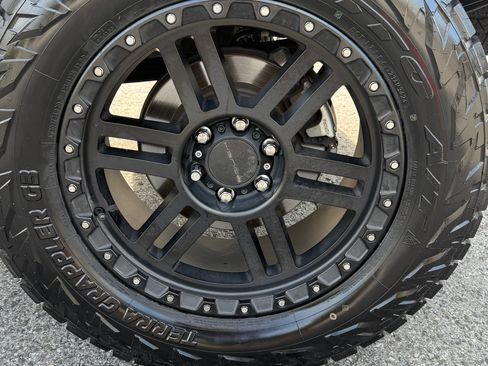 Used 2020 Ford F150 Lariat image 8