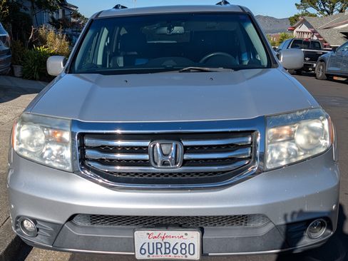 Used 2012 Honda Pilot Touring image 1