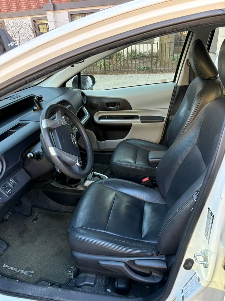 Used 2014 Toyota Prius C Two FWD image 12