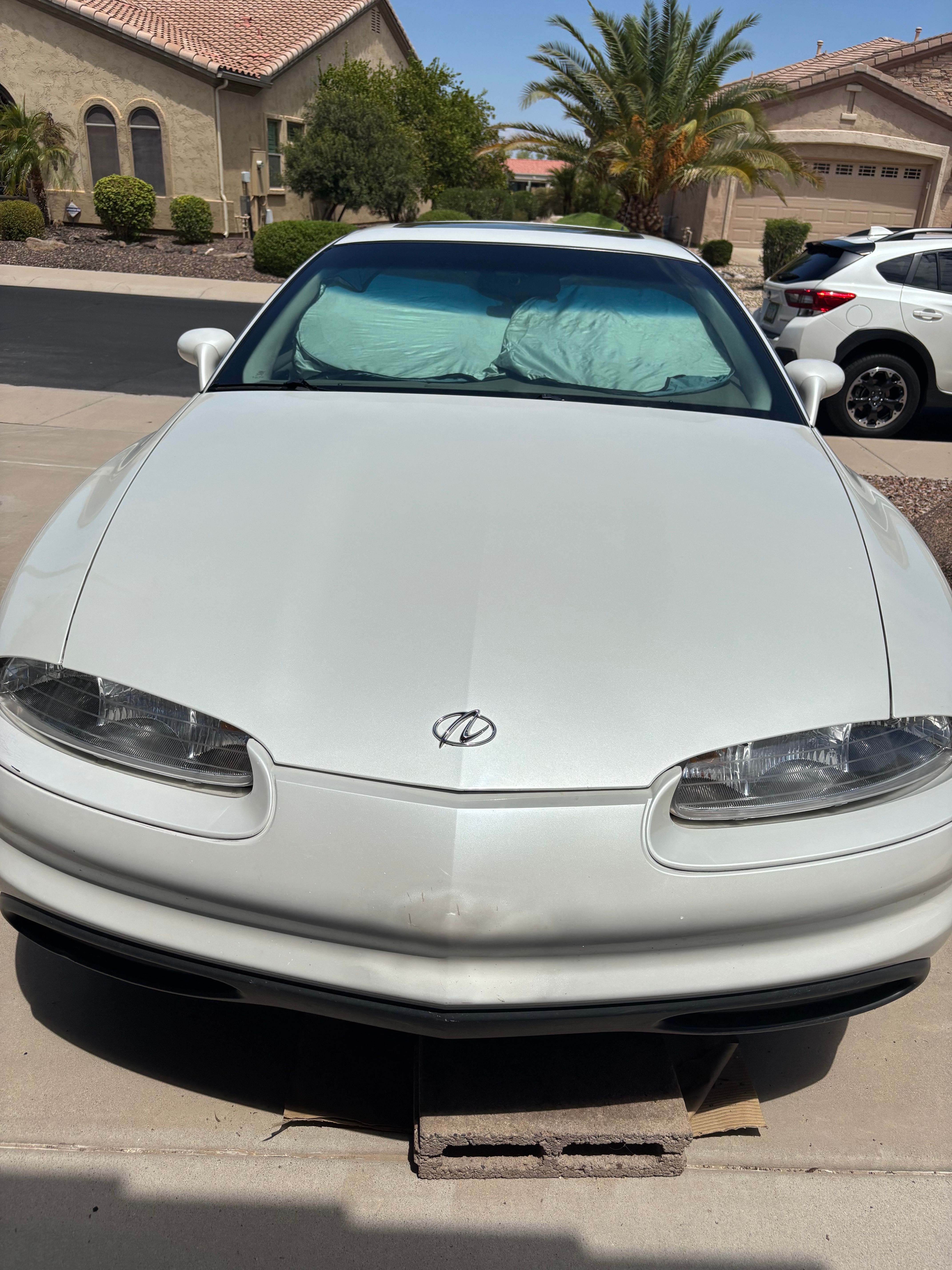 Used 1999 Oldsmobile Aurora FWD image 9