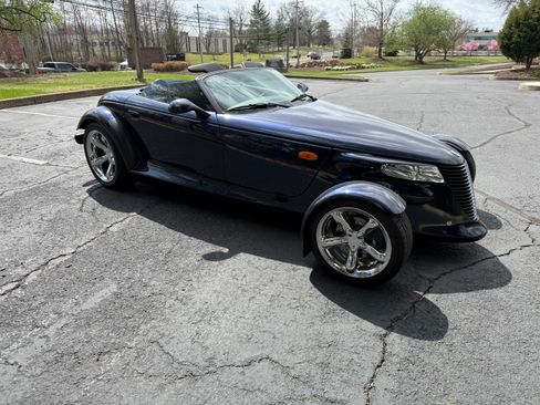 Used 2001 Chrysler Prowler RWD image 6