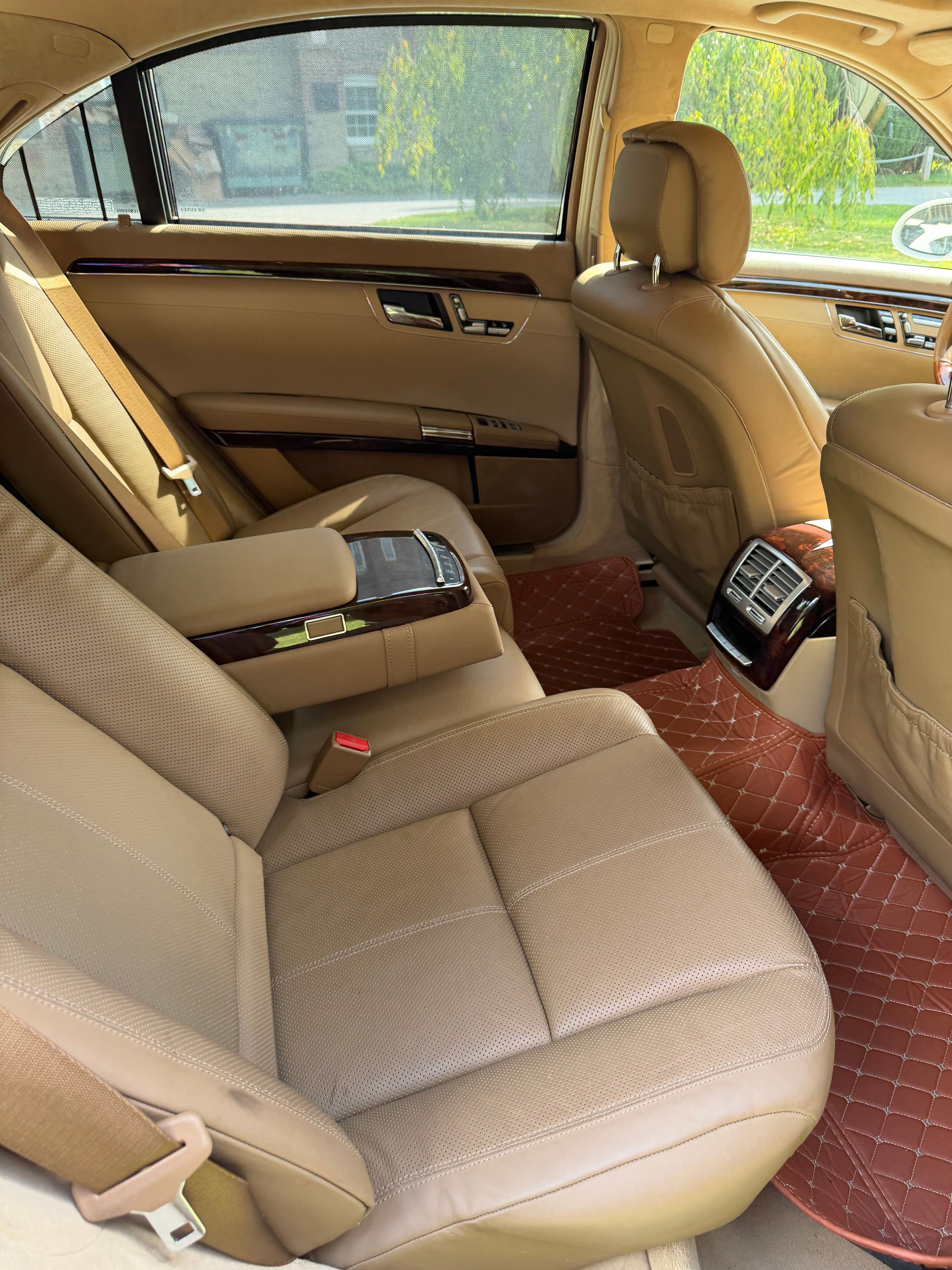 Used 2007 Mercedes-Benz S 600 image 9