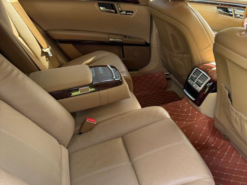 Used 2007 Mercedes-Benz S 600 image 9