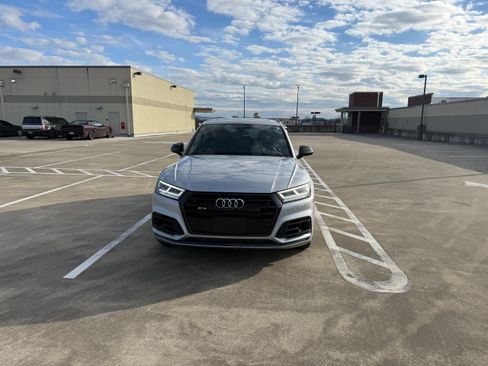 Used 2019 Audi SQ5 Prestige image 14