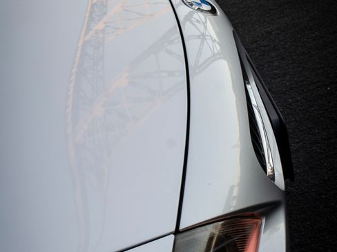 Used 2004 BMW Z4 2.5i image 14