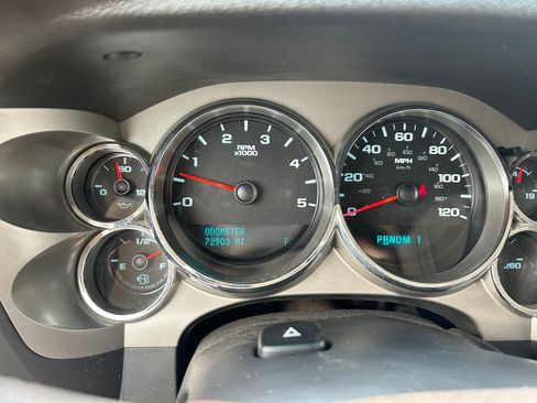 Used 2013 Chevrolet Silverado 2500 LT AWD/4WD image 9