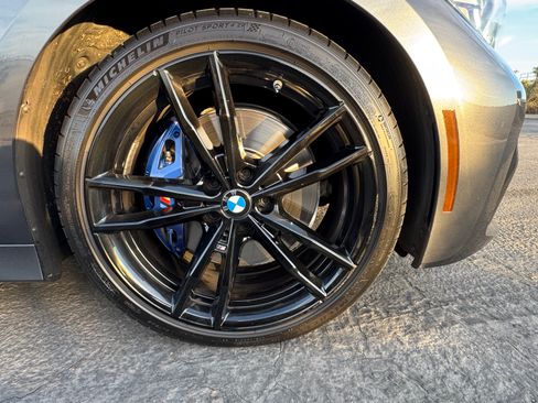 Used 2022 BMW 330i Sedan w/ M Sport Package image 16