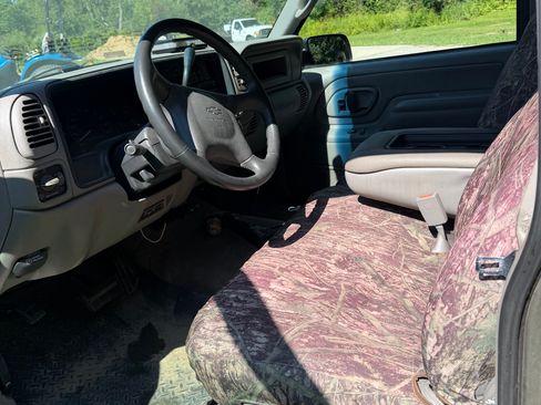 Used 1998 Chevrolet Silverado 2500 4x4 Extended Cab w/ Preferred Equipment Group 3 image 12