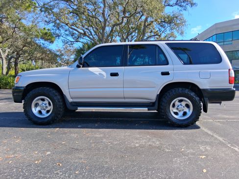 Used 1997 Toyota 4Runner 2WD image 5