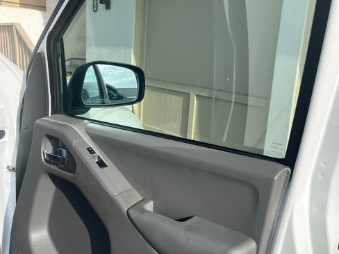 Used 2017 Nissan Frontier SV RWD image 19