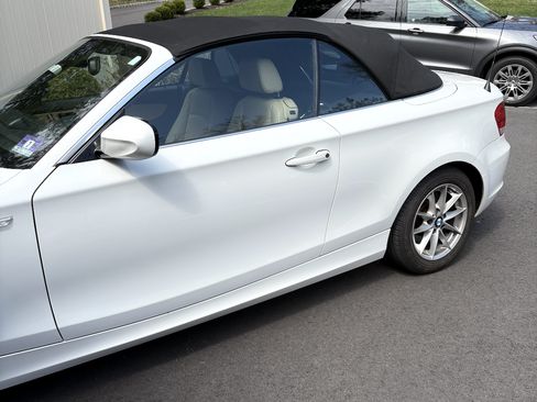Used 2011 BMW 128i 128i Convertible 2D image 4