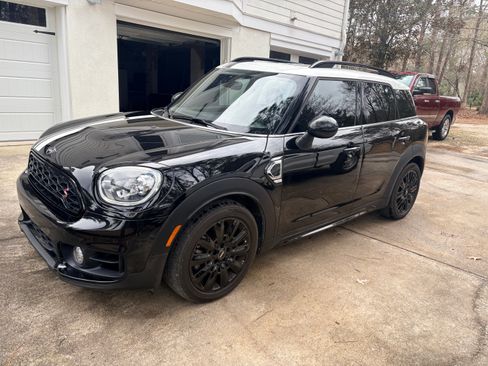 Used 2019 MINI Cooper Countryman S w/ Yin Yang Edition image 2
