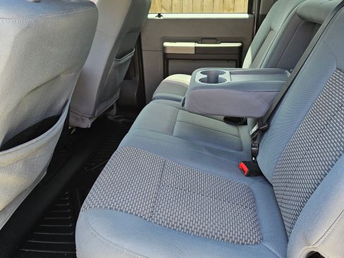 Used 2014 Ford F350 XLT w/ XLT Interior Package image 5