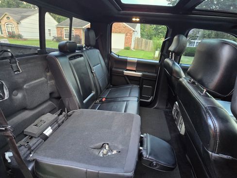 Used 2015 Ford F150 Lariat w/ Equipment Group 502A Luxury image 16