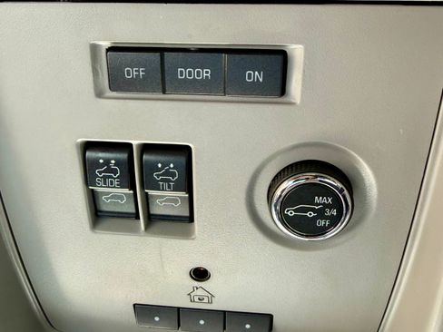 Used 2016 GMC Yukon Denali w/ Open Road Package image 14