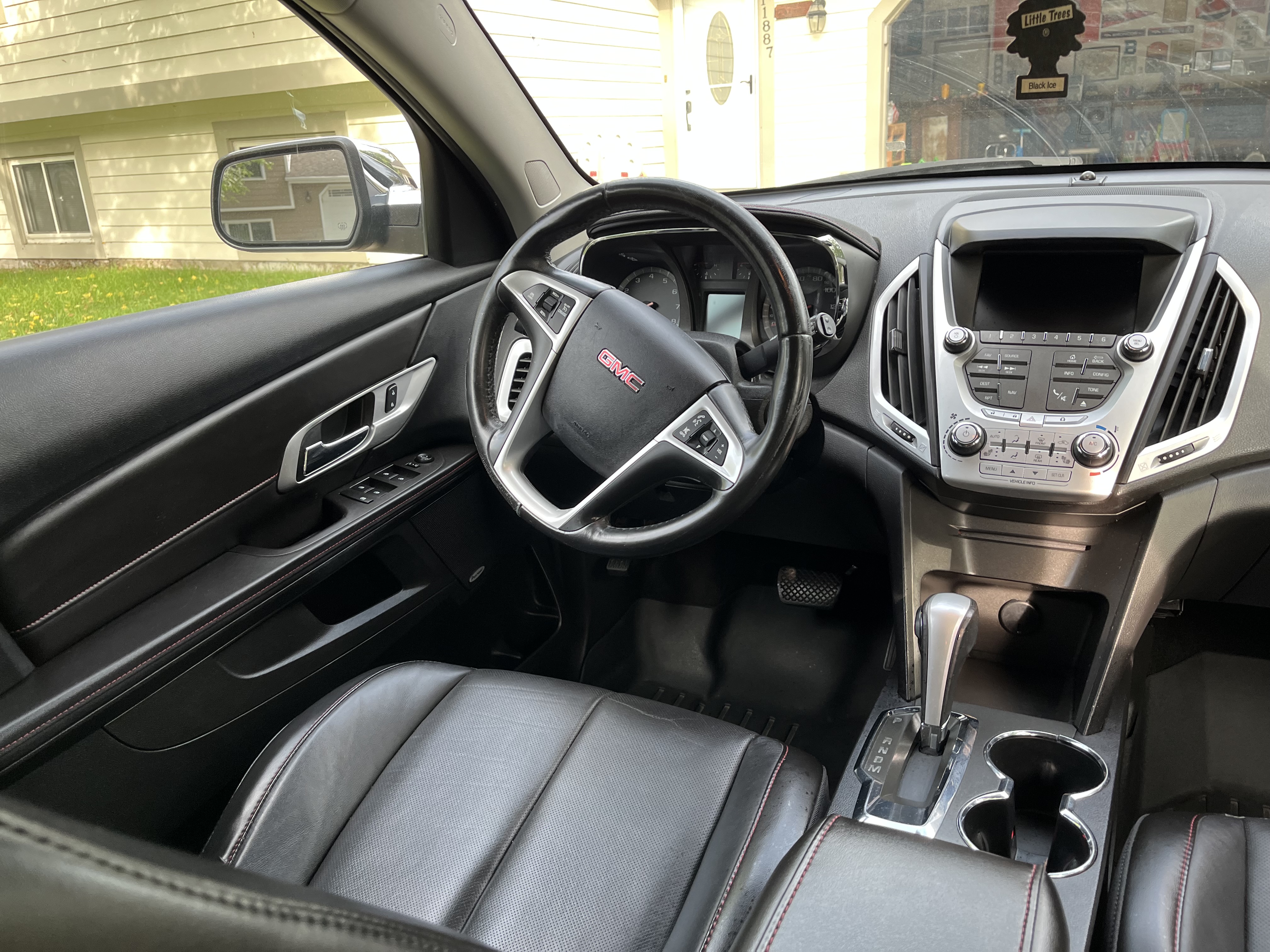 Used 2015 GMC Terrain SLT w/ Chrome Edition AWD/4WD image 14