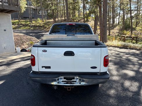 Used 2003 Ford F150 Lariat image 6