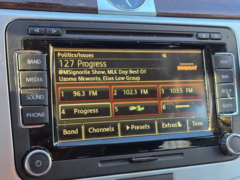 Used 2012 Volkswagen CC Executive image 15