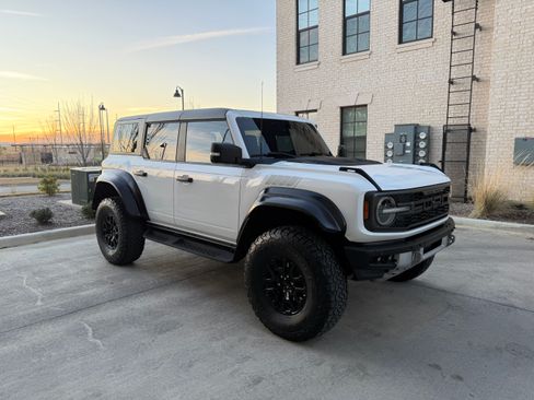 Used 2023 Ford Bronco Raptor image 2