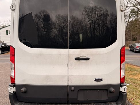 Used 2015 Ford Transit 250 148 Medium Roof image 13