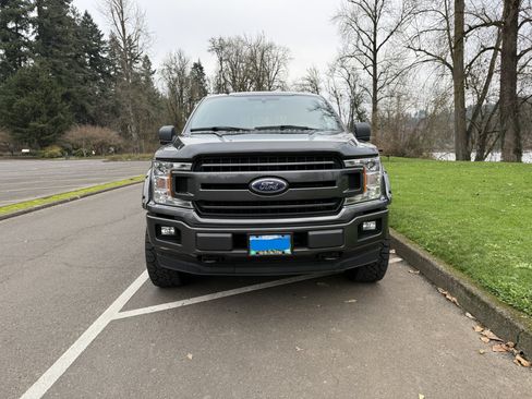 Used 2020 Ford F150 XLT w/ Equipment Group 302A Luxury image 5