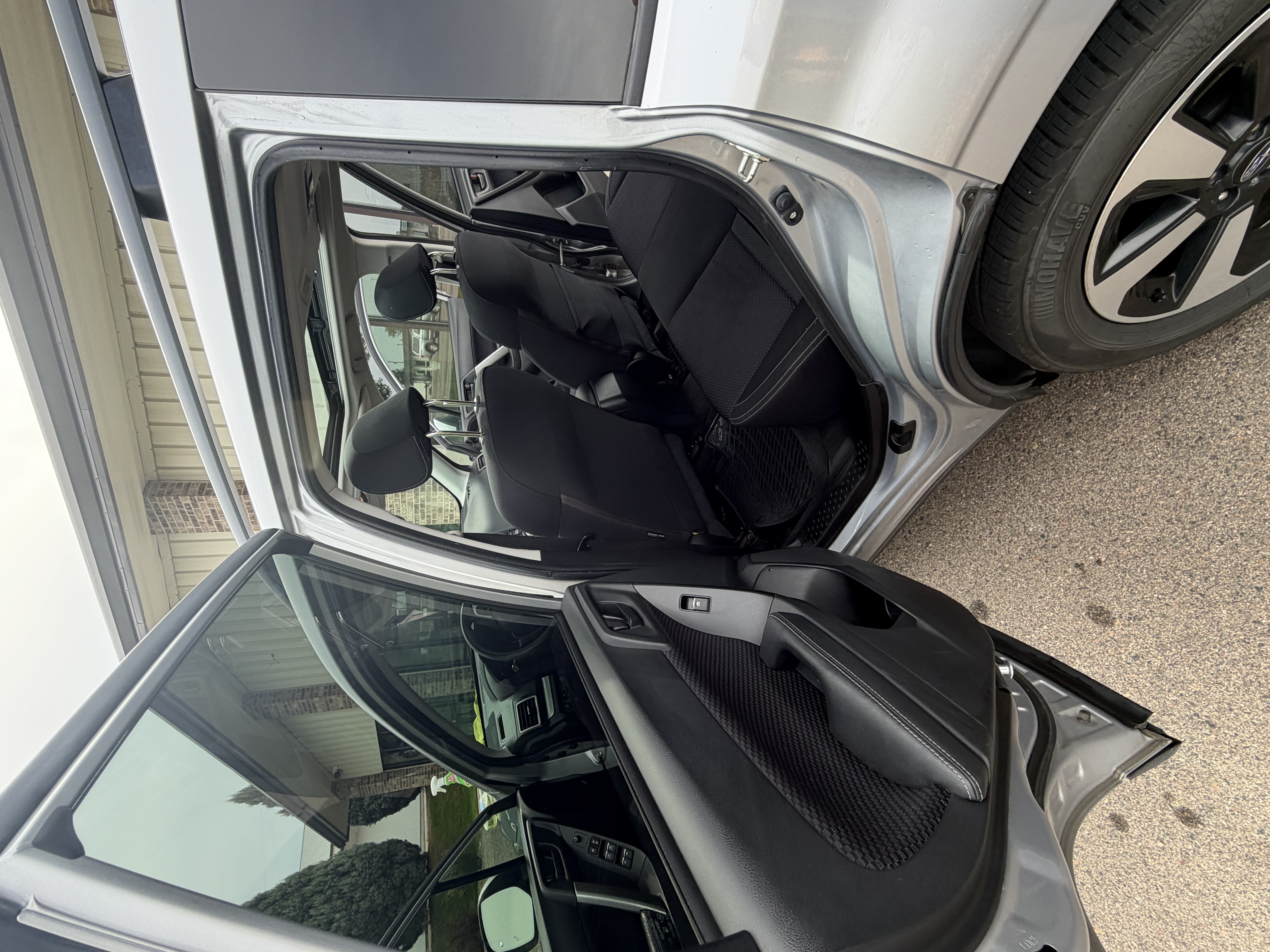 Used 2018 Subaru Forester 2.5i Premium AWD/4WD image 6