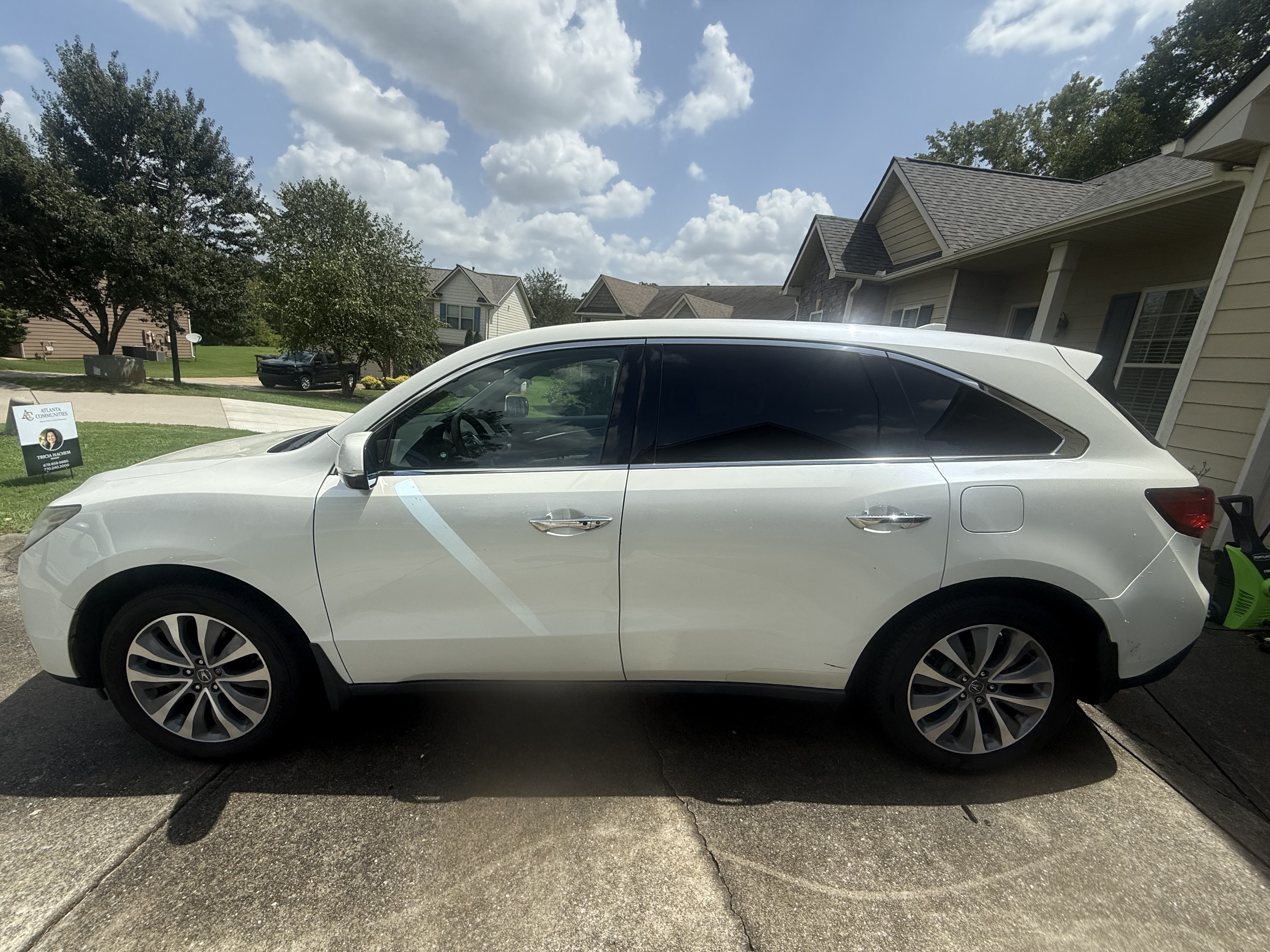 Used 2015 Acura MDX w/ Technology Package AWD/4WD image 1